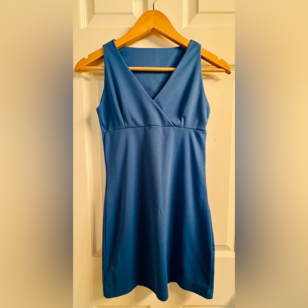 3 Vibrant Club Dresses